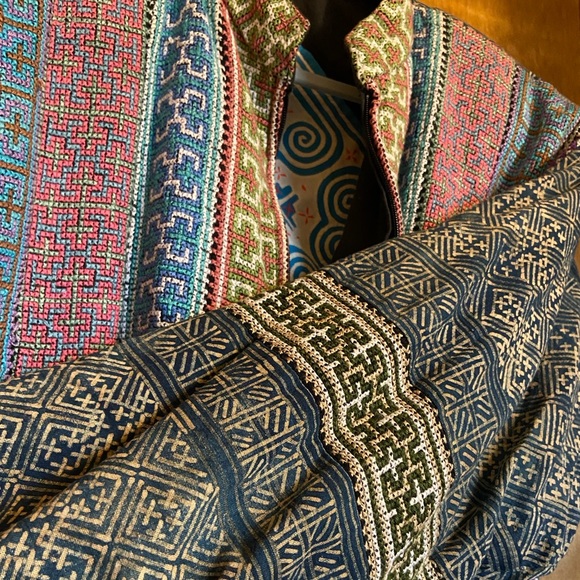 Embroidered Reversible Zip Jacket with Indigo Block Print & Stitchwork - Picture 10 of 12